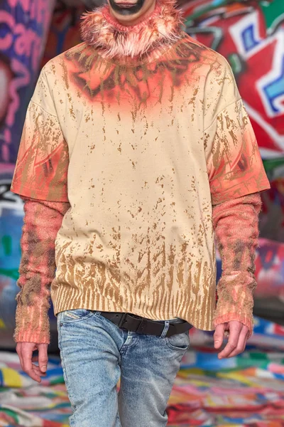 Look 115